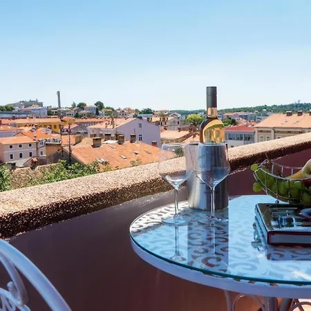 Apartment Polai Boutique With Free Parking