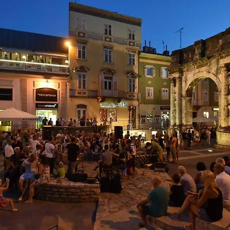 Apartmán Polai Boutique With Free Parking Pula